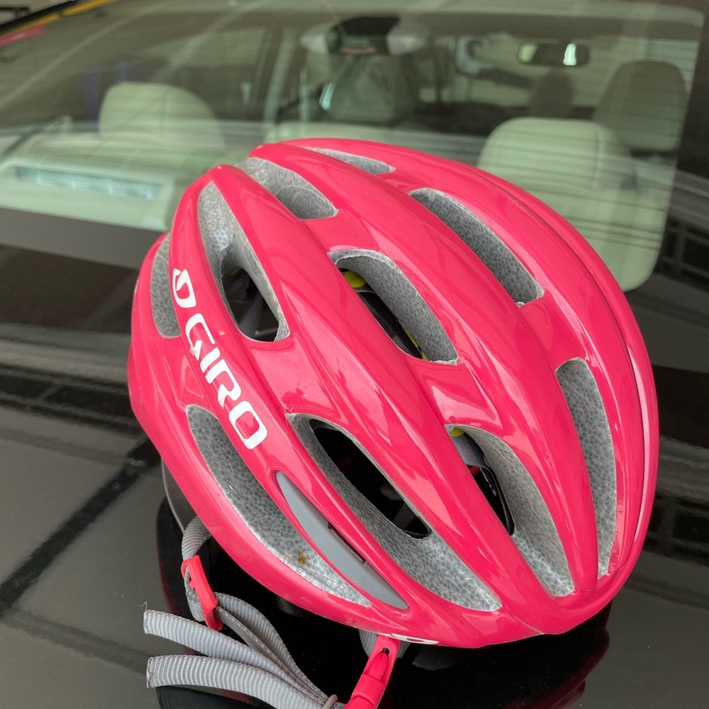 Giro bike cycling helmet